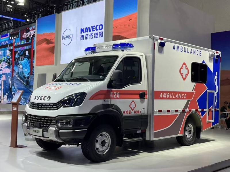 lveco 4wd মেডিকেল অ্যাম্বুলেন্স গাড়ি